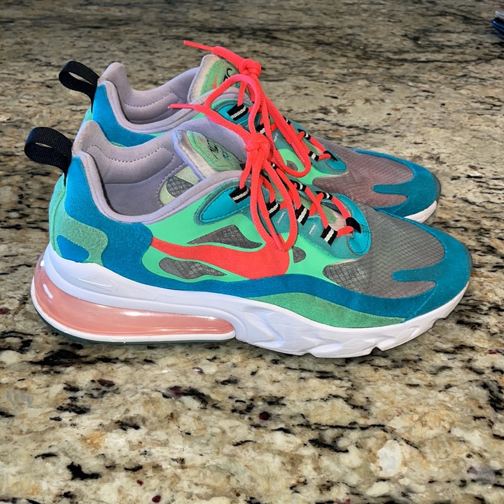 Nike Air Max 270 React Women's Sneakers - Multicolor - Picture 4 of 14
